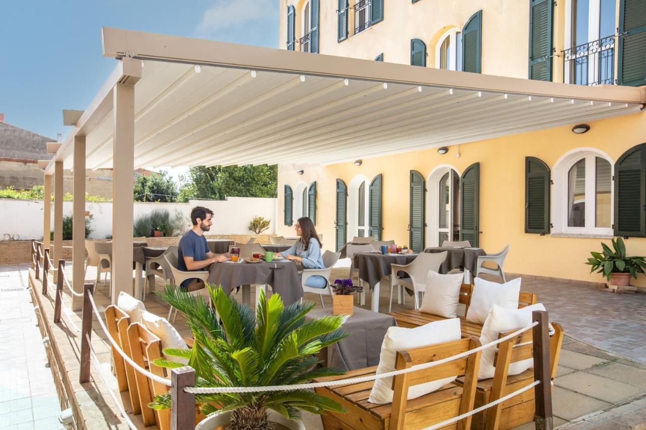 Muma Hostel Sant'Antioco Exterior photo