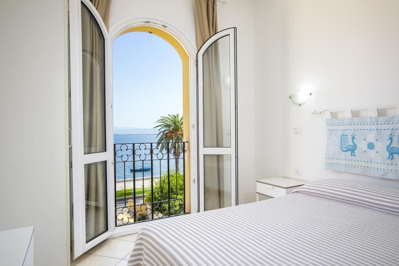 Muma Hostel Sant'Antioco Exterior photo