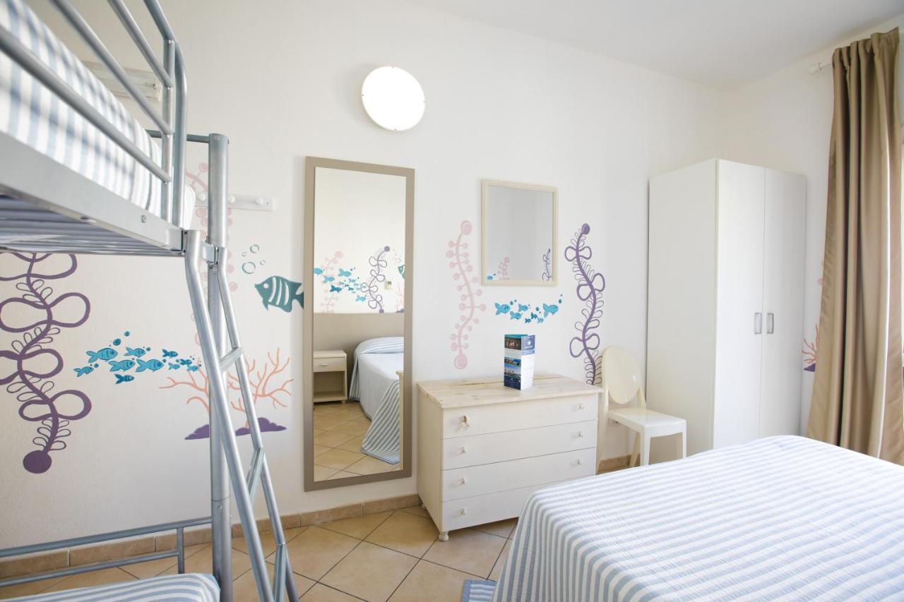 Muma Hostel Sant'Antioco Exterior photo