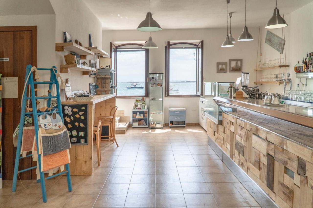 Muma Hostel Sant'Antioco Exterior photo